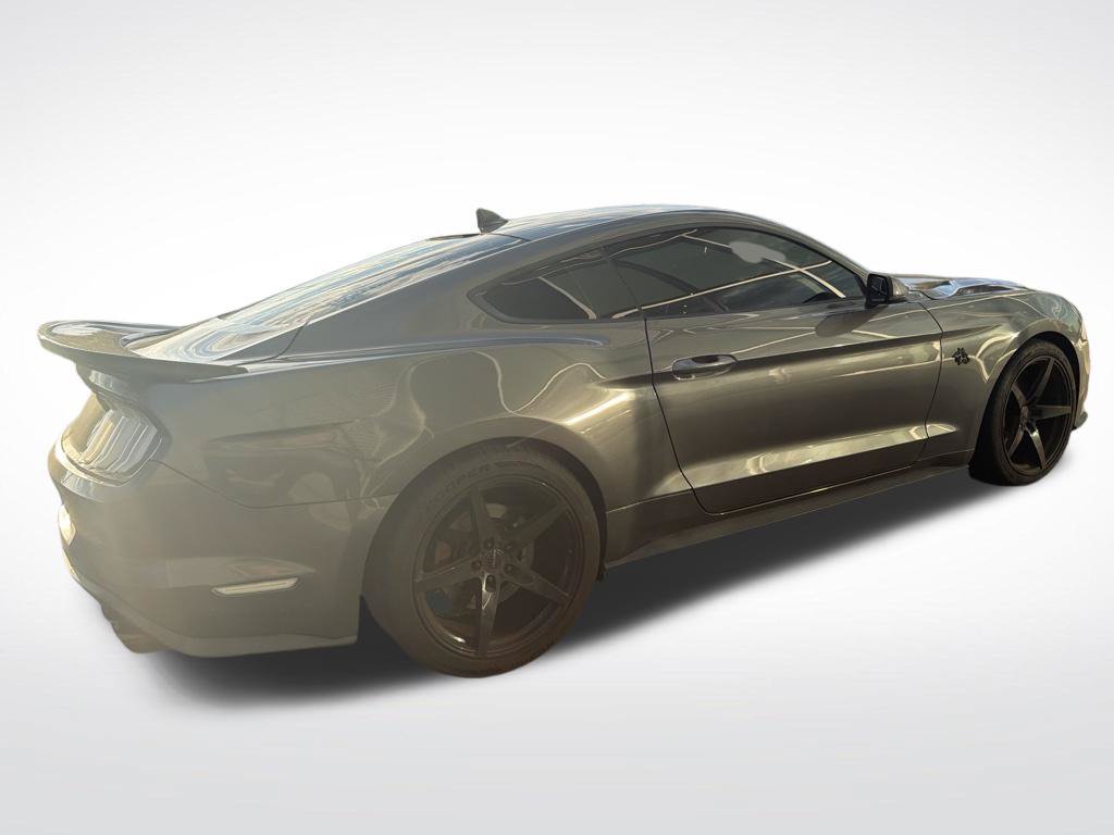 Used 2021 Ford Mustang GT Premium w/ GT Performance Package RWD image 4