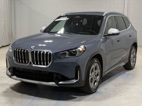 Used 2023 BMW X1 xDrive28i w/ Premium Package AWD/4WD image 1