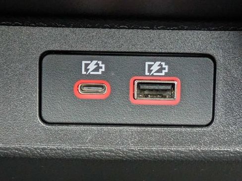 Used 2023 Nissan Altima 2.0 SR FWD image 19
