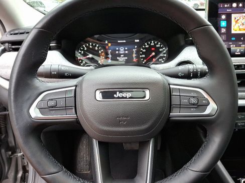 Certified 2022 Jeep Compass Latitude w/ Sun and Sound Group image 19