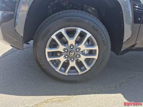 New 2026 Toyota Tundra 1794 Edition AWD/4WD image 11