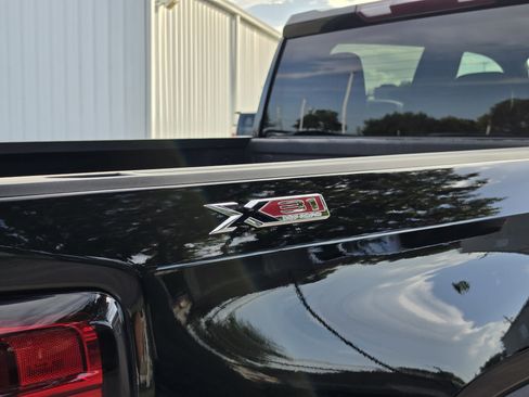 Used 2024 GMC Sierra 1500 Elevation w/ X31 Off-Road Package AWD/4WD image 8