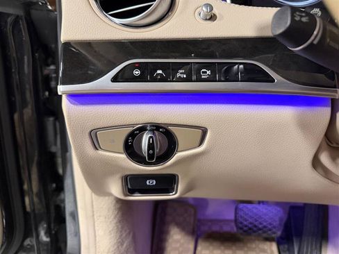 Used 2014 Mercedes-Benz S 550 Sedan image 14