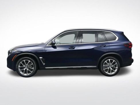 New 2026 BMW X5 xDrive50e w/ Executive Package AWD/4WD image 8