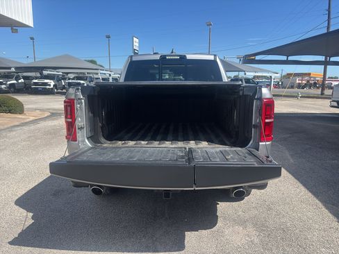 Used 2025 RAM 1500 Tungsten w/ Off Road Group AWD/4WD image 7