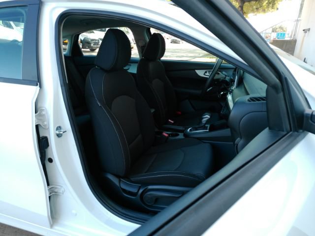 Used 2024 Kia Forte LXS w/ LXS Technology Package FWD image 21
