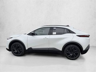 New 2026 Toyota C-HR AWD/4WD video 4