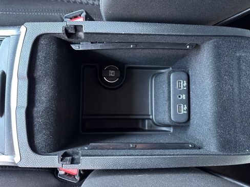Used 2021 Dodge Charger GT w/ Performance Handling Group RWD image 49