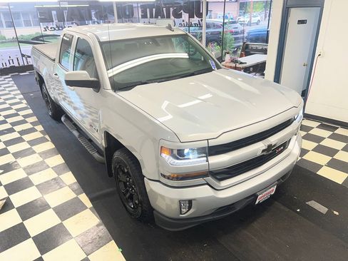 Used 2019 Chevrolet Silverado 1500 LT w/ All Star Edition AWD/4WD image 19