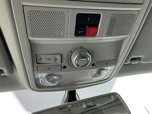 Used 2017 Volkswagen Jetta SEL image 31