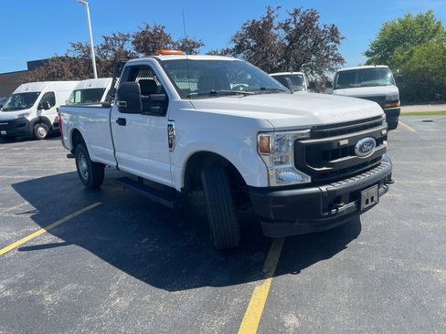Used 2020 Ford F250 XL w/ Power Equipment Group RWD image 9