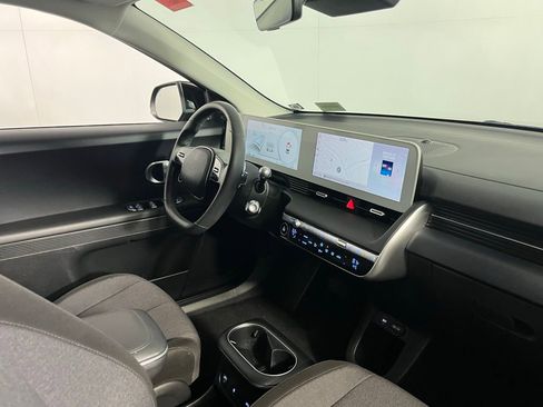 Used 2024 Hyundai Ioniq 5 SEL image 31