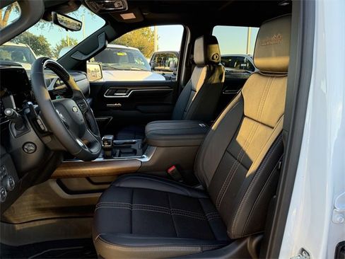 New 2026 Chevrolet Silverado 1500 High Country w/ High Country Premium Package image 28