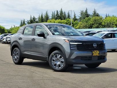 New 2026 Nissan Kicks S