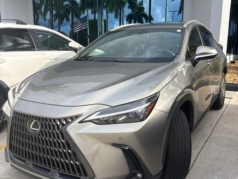 Used 2023 Lexus NX 350 AWD image 4