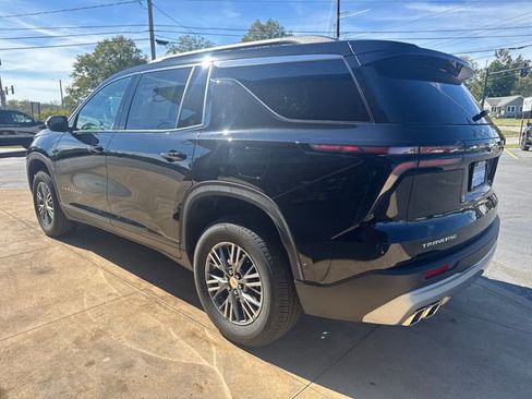 Certified 2025 Chevrolet Traverse LT image 7