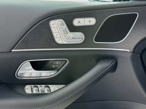 Certified 2025 Mercedes-Benz GLE 350 4MATIC image 19
