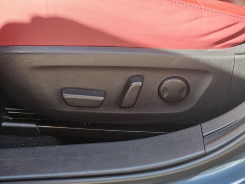 Used 2023 MAZDA MAZDA3 s image 20