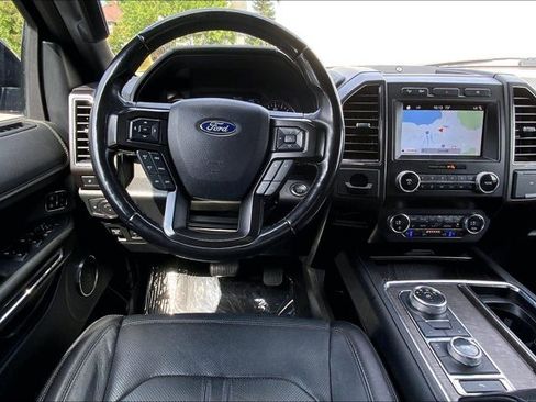 Used 2019 Ford Expedition Limited AWD/4WD image 4