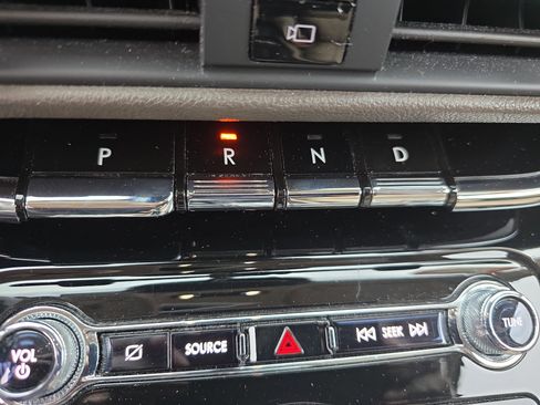 Certified 2021 Lincoln Corsair Reserve image 24