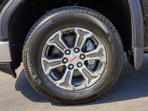 New 2026 GMC Sierra 1500 SLT w/ SLT Convenience Package image 7