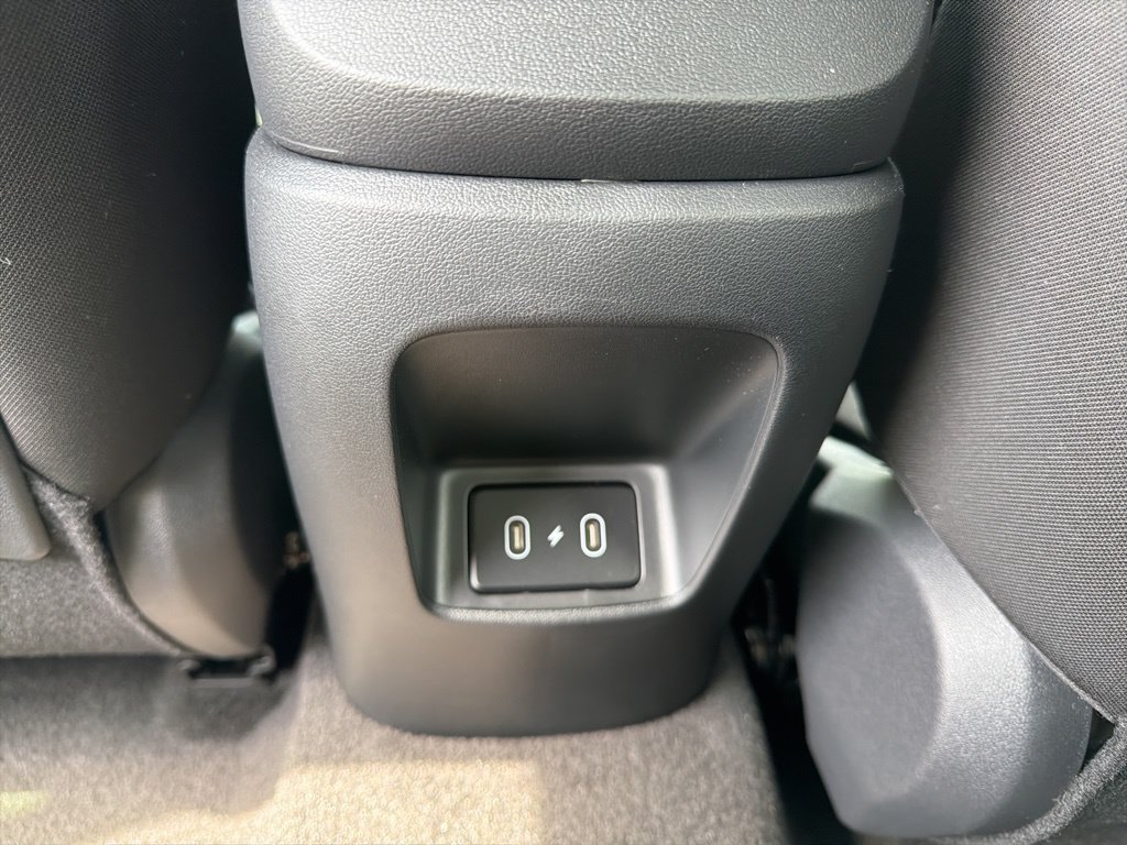 New 2025 Hyundai Elantra SEL FWD image 15