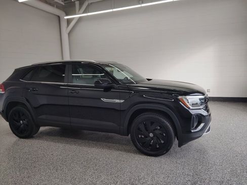 New 2026 Volkswagen Atlas Cross Sport SE AWD/4WD image 3