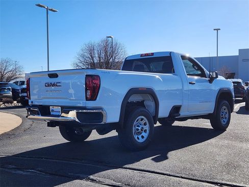 New 2026 GMC Sierra 2500 Pro image 3