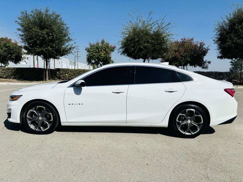 Used 2022 Chevrolet Malibu LT image 8