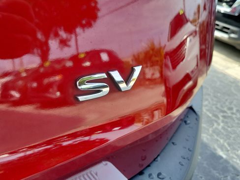 Used 2023 Nissan Rogue SV FWD image 8