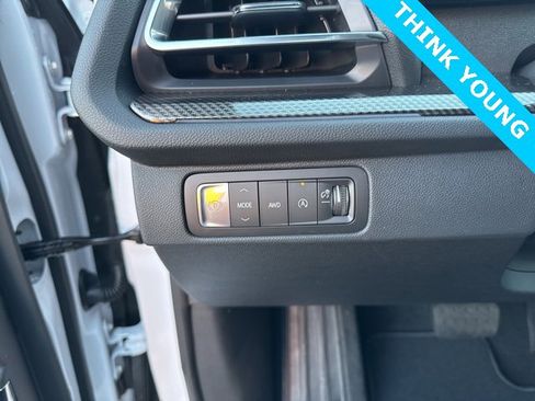 New 2026 Chevrolet Traverse High Country image 25