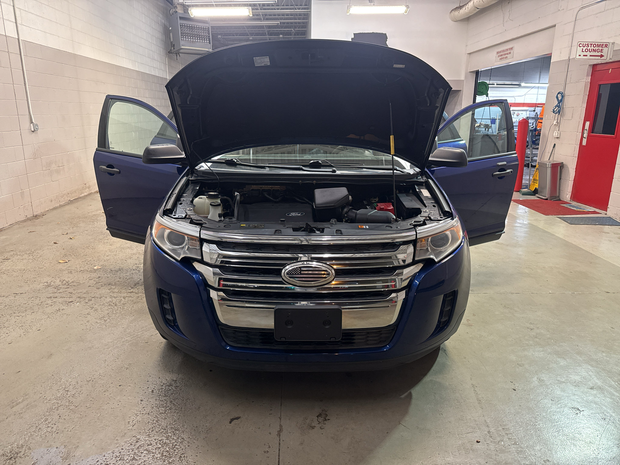 Used 2013 Ford Edge SE FWD image 10