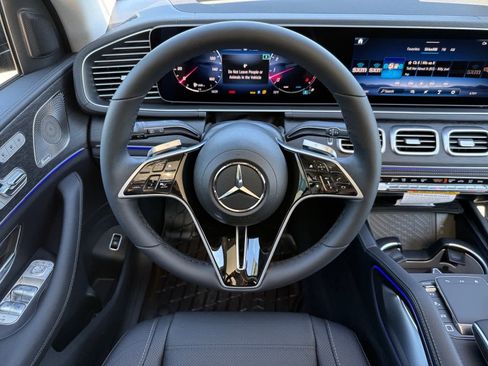 New 2026 Mercedes-Benz GLE 450 4MATIC image 14