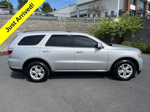 Used 2011 Dodge Durango Crew AWD/4WD image 3