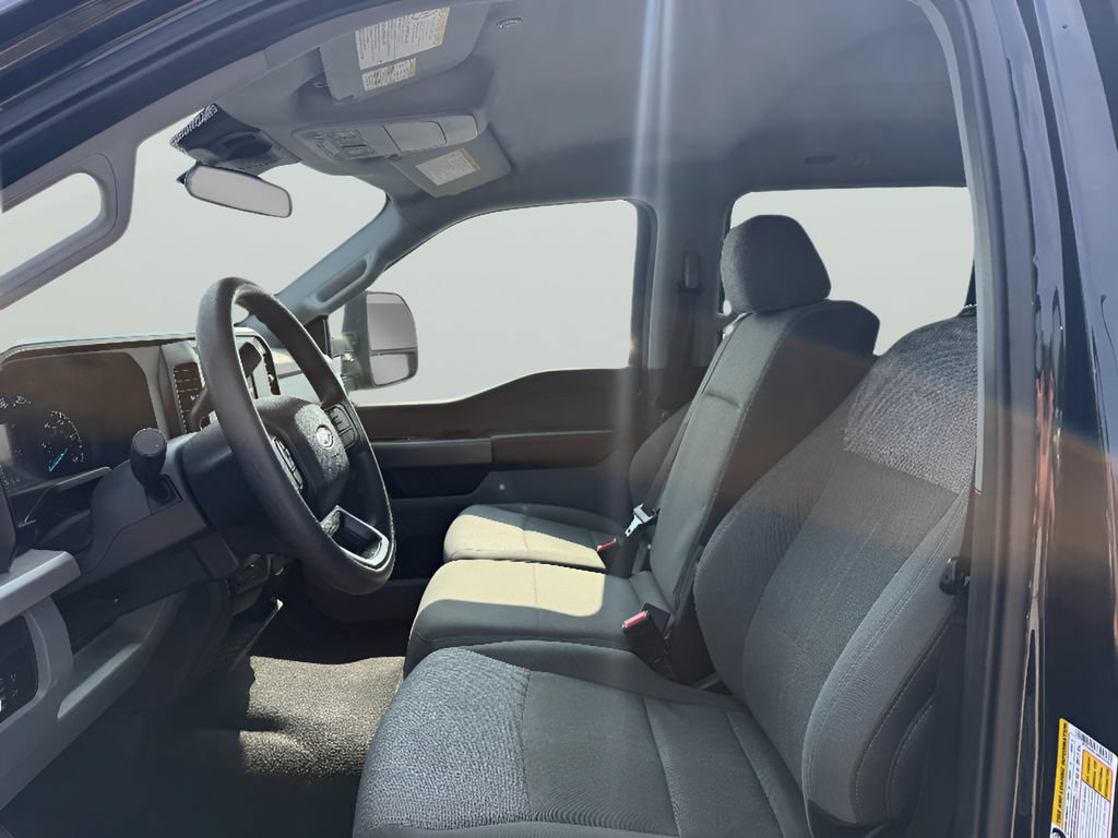 Used 2025 Ford F250 XLT w/ FX4 Off-Road Package AWD/4WD image 13
