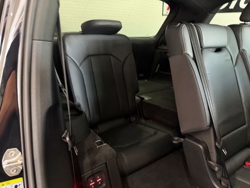 Used 2021 Audi SQ7 Premium Plus AWD/4WD image 46