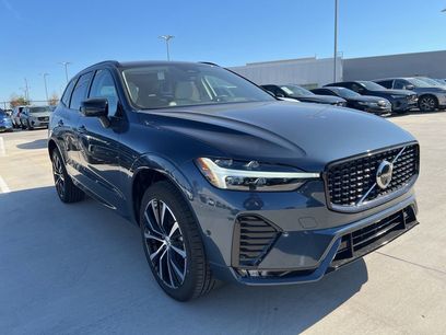 New 2025 Volvo XC60 B5 Plus w/ Protection Package Premier