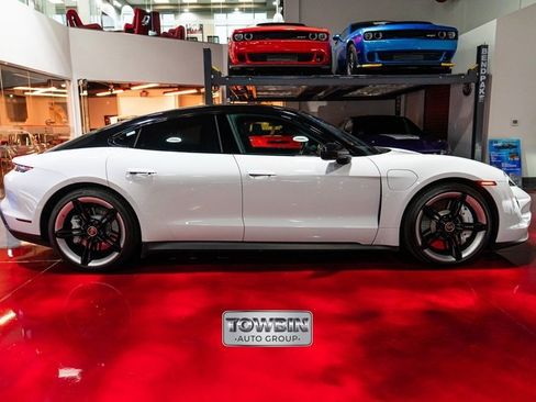 Used 2021 Porsche Taycan 4S w/ Premium Package AWD/4WD image 31