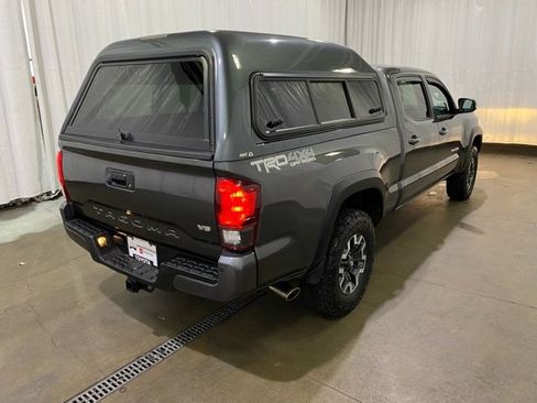 Certified 2018 Toyota Tacoma TRD Off-Road w/ TRD Premium Off Road Package image 4