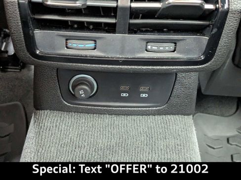 Certified 2025 Audi Q3 2.0T Premium w/ Convenience Package AWD/4WD image 17