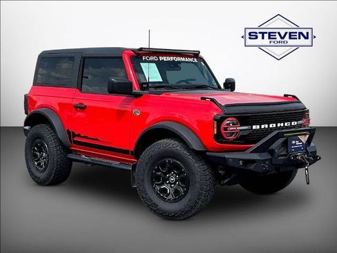 Certified 2022 Ford Bronco Wildtrak AWD/4WD image 1