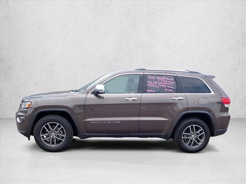 Used 2018 Jeep Grand Cherokee Limited w/ Trailer Tow Group IV AWD/4WD image 2