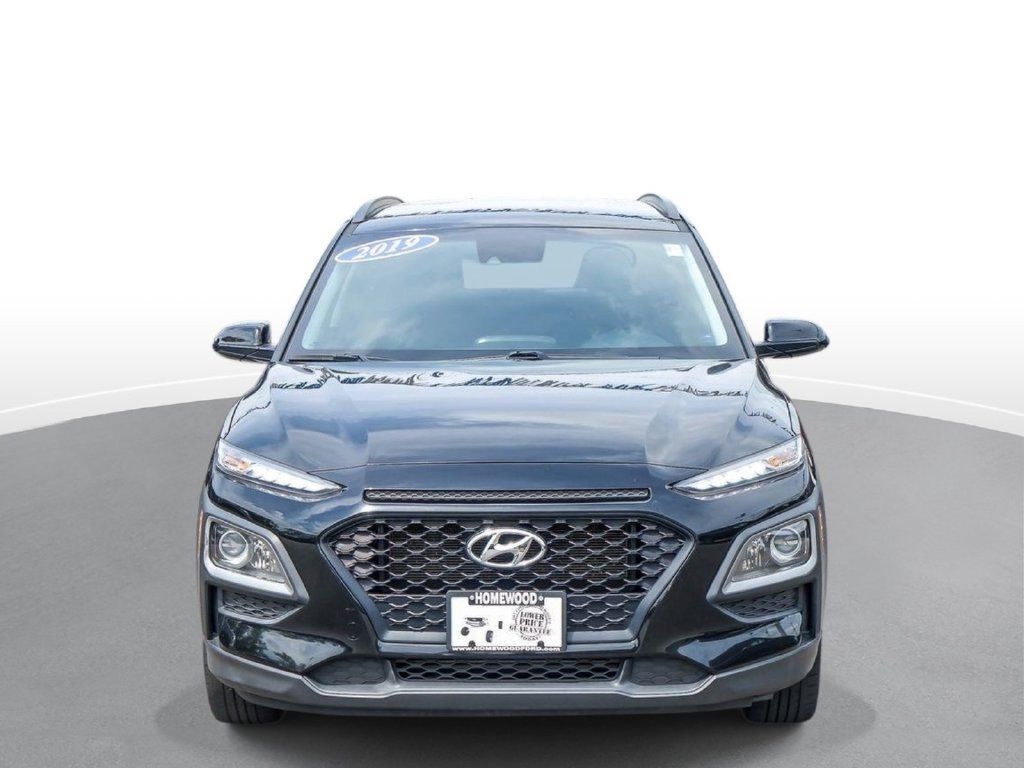 Used 2019 Hyundai Kona SEL AWD/4WD image 2