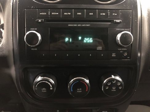 Used 2015 Jeep Patriot Sport w/ Power Value Group image 25