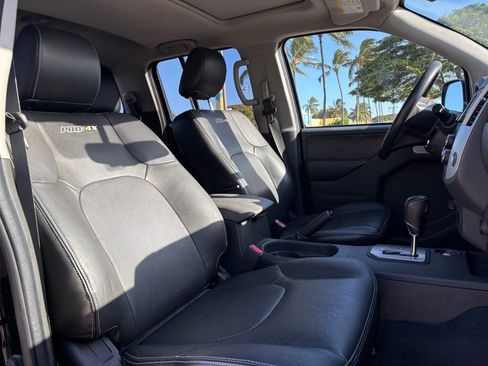 Used 2020 Nissan Frontier PRO-4X AWD/4WD image 9