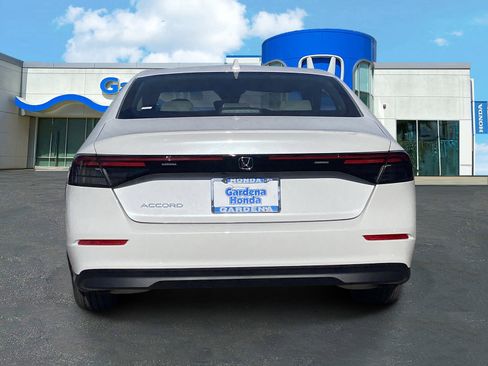 New 2026 Honda Accord LX image 5