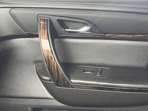 Used 2016 GMC Acadia Denali FWD image 30
