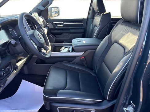 New 2026 RAM 1500 Laramie AWD/4WD image 9
