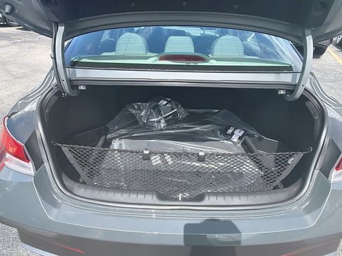 New 2026 Hyundai Elantra Sport FWD image 18