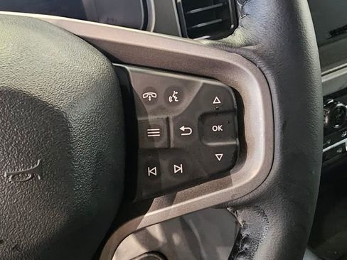 Used 2024 Ford Bronco Big Bend w/ Sasquatch Package image 18